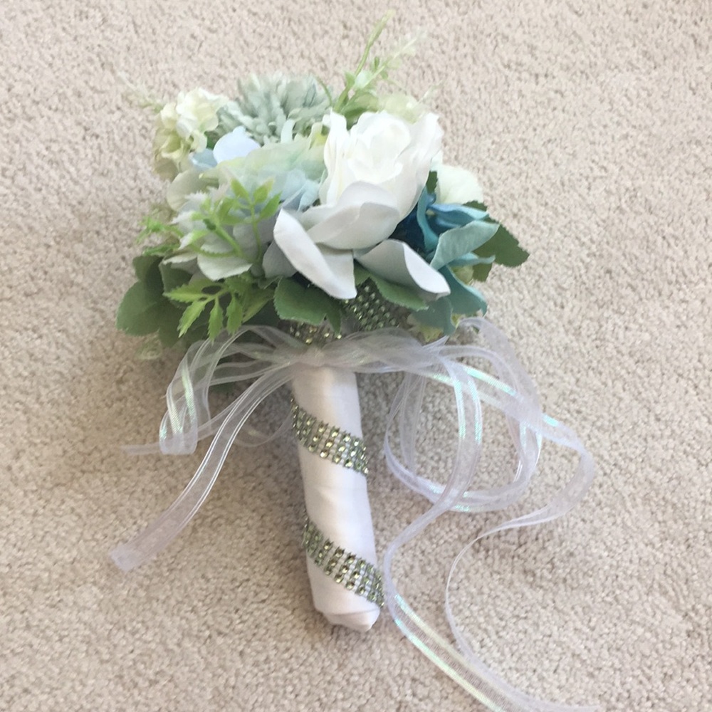 Handmade Bridesmaid Bouquet 💐